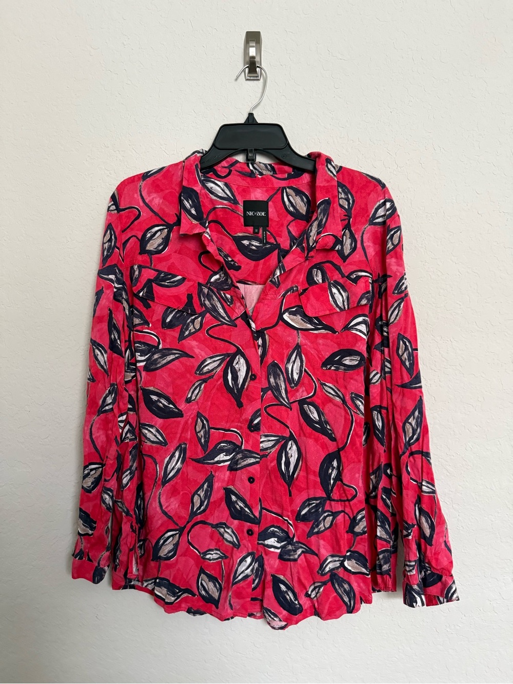 Nic + Zoe Red Leaf Print Button Up Shirt Plus Size 1X Botanical Garden Whimsy